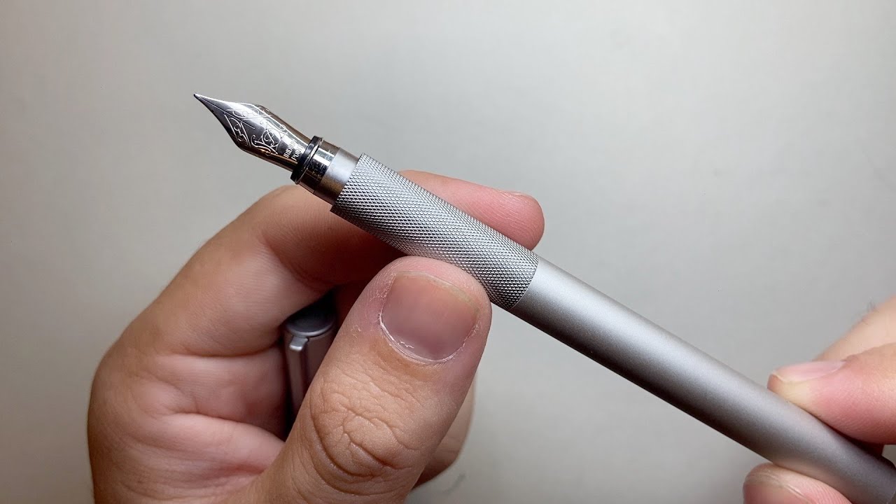 Fountain Pen Review: Muji Fountain Pen - The Well-Appointed Desk