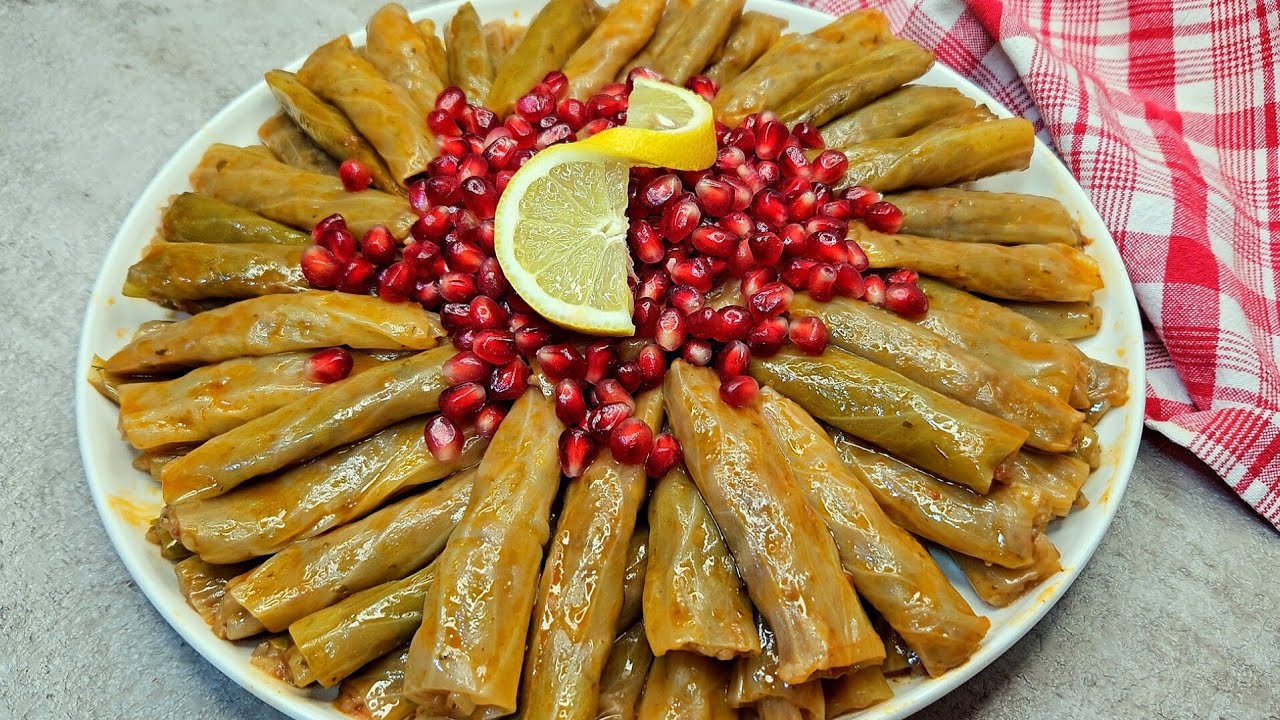 محشي الملفوف(محشي الكرنب) طريقة تقطيع الملفوف وسلقه