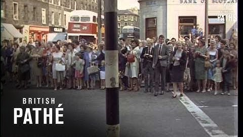 Queen Sees Film Of The Forth Bridges AKA Forth Bridge (1964)