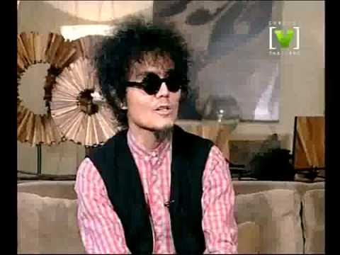 เพชร โอสถานุเคราะห์ [v]
