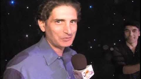 Reporter Ruins Bubble World Record Attempt.wmv