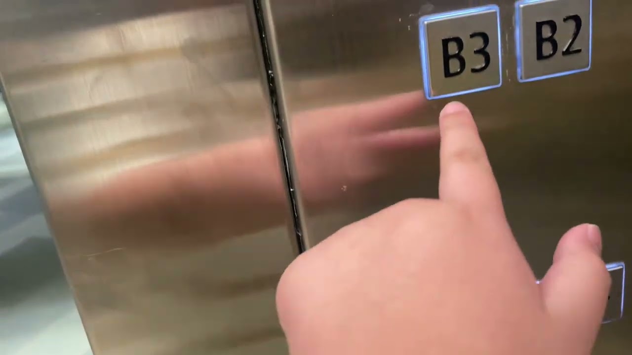 Lift Pakuwon Surabaya schindler￼