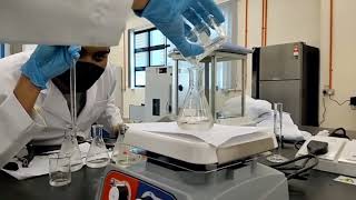 Experiment 5 : The chemical clock reaction