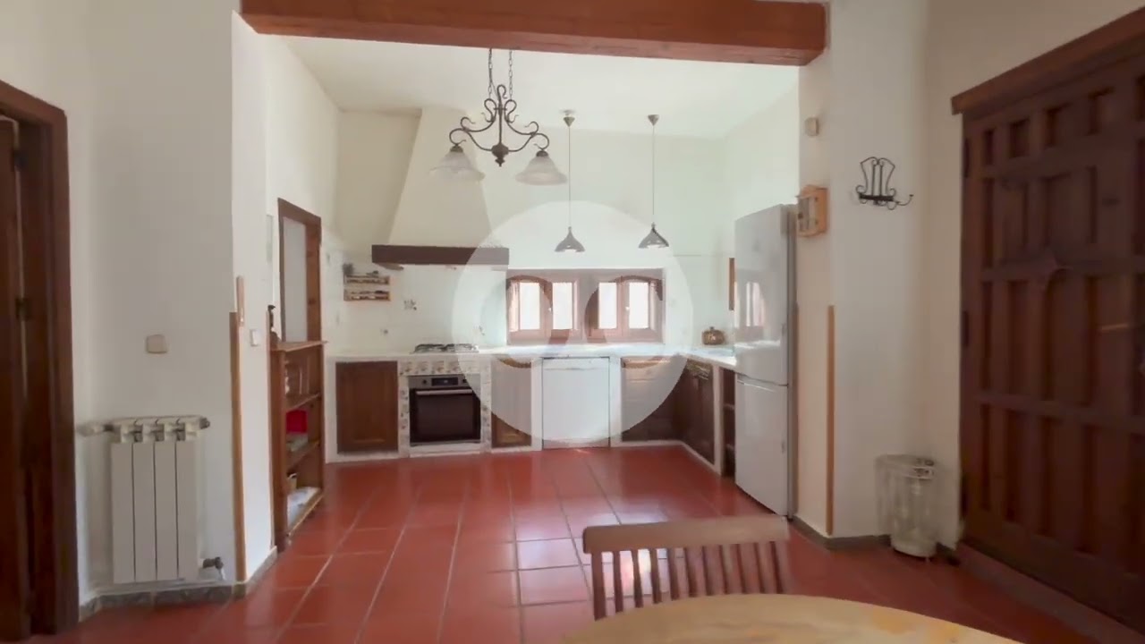 JA509 Exclusivo chalet independiente en Gilet