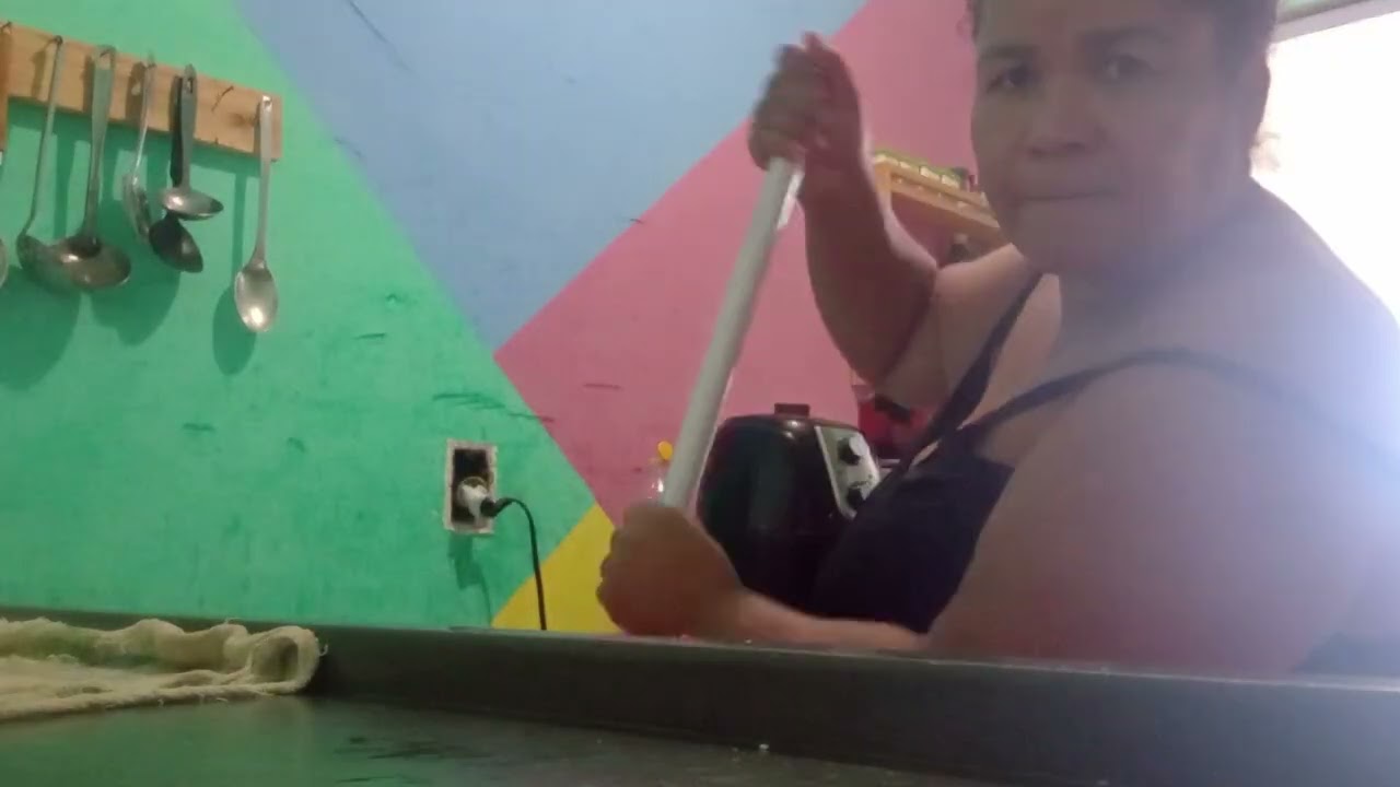 Rotina de casa: lavei roupas e organizei a cozinha 