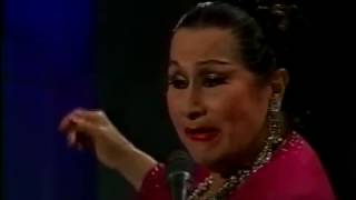 Video thumbnail of "Yma Sumac--La Molina, Rare Brussels TV, 1989"