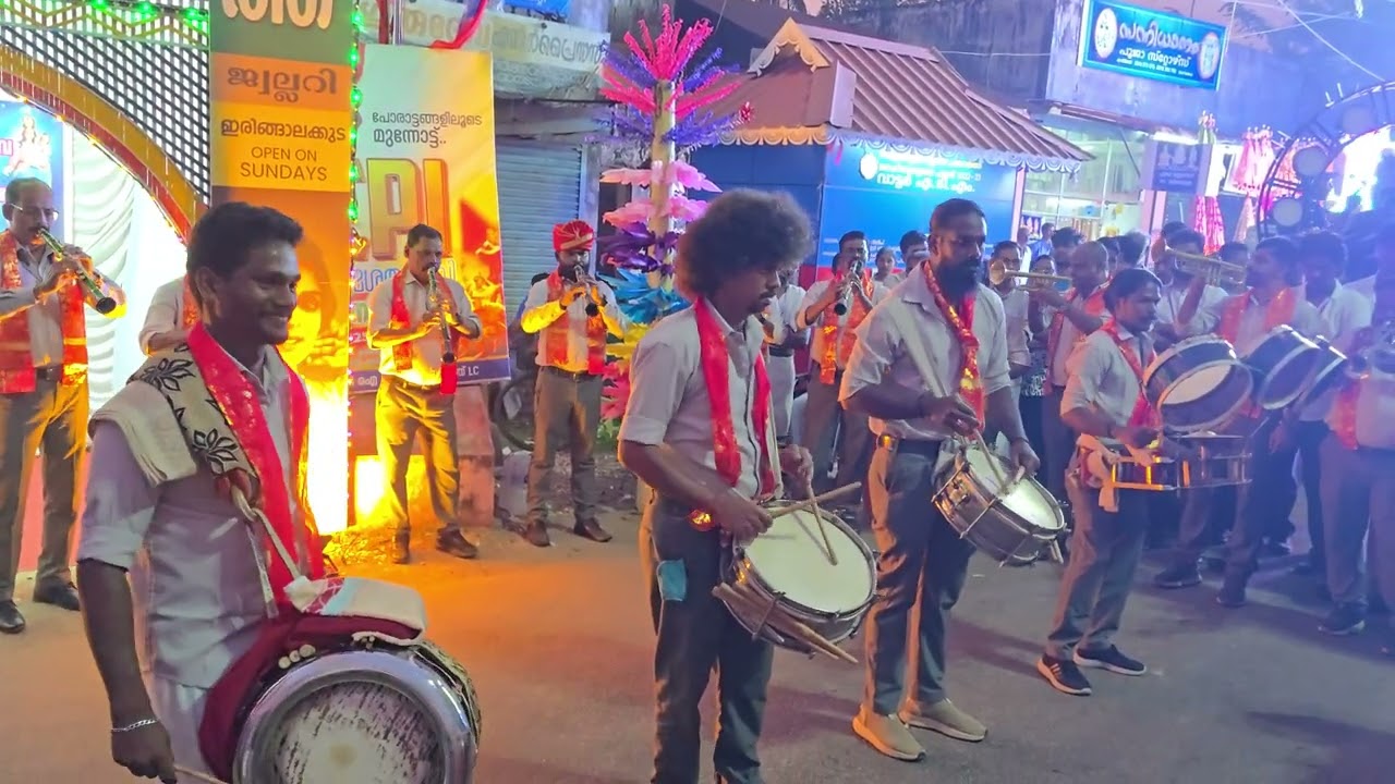 ക്ലാസിക് രാജാക്കന്മാർ 💯 with ക്ലാസിക് സോങ് 🤩 Ragadheepam Mundathikode Bandset 🔥
