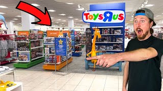 Shopping in a HIDDEN Toys R Us for Pokemon Cards!