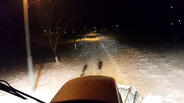 Valtra N 142 with Snowplow 2016