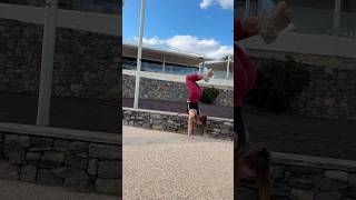 Acrobatics stands outdoors #acrobatics #handstand #greecevlog #vlog #ukrainianvlog #ukrainian