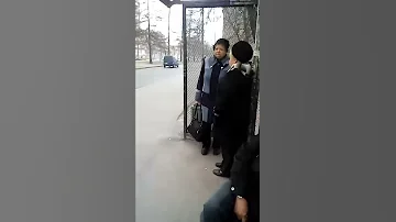 Летом снег идёт 