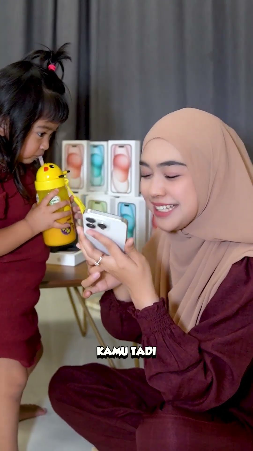 Iphone untuk kamu.. #riaricis #ramadhan