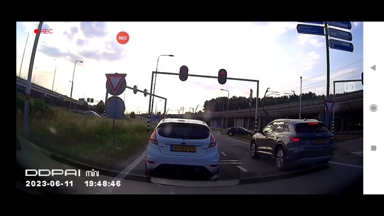 "Sunday Evening on the Highway: Live from RoadTripNL"  