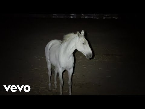 Israel Fernández - Seré Silencio (Serrana / Lyric Video)
