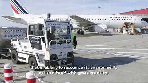 World Premiere - An Autonomous Baggage Tractor (AUTONOM TRACT) Tested in Real Conditions (long)