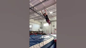 SLOW MOTION FRONT FLIP STALLED 🙌🏻Gymnast Training Tricking Parkour Trampoline Cirque Du Soleil Fit