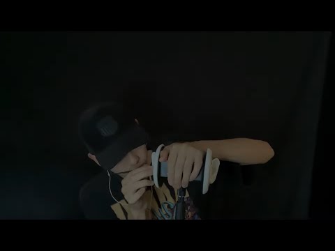 【ASMR】乾燥してガチガチに固まった耳垢を剥がす。綿棒から保湿まで