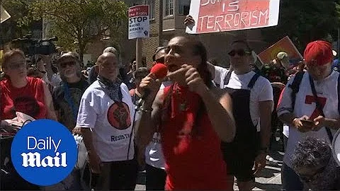 Protesters in San Francisco march against white supremacists - Daily Mail