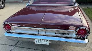 Ford Fairlane walk around