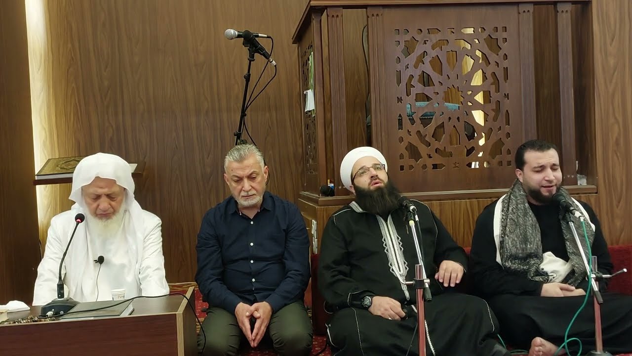 إذا كنت في باب النبي فلا تخف - وقائلة مالي أراك مجانبا - الصلاة على المظلل بالغمامة - من زار طه أحمد