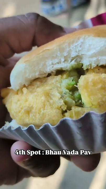 Mumbai's Top 5 Famous Vada Pav Spot's🤩.Full video on channel  #shivavlogs #vadapav #mumbai