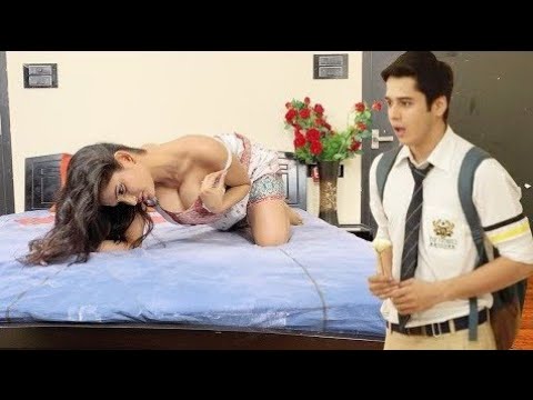  मकान मालकिन से प्यार | Makaan Malkin Se Pyaar | True Romantic Love Story | hot video