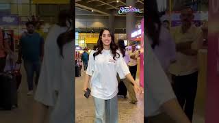 Comfort Over Anything Janhvi Kapoor Spotted At Airport With Her Pillow Yet Again