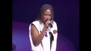 Da Brat & Jermaine Dupri Source Awards (1995) (720p60)