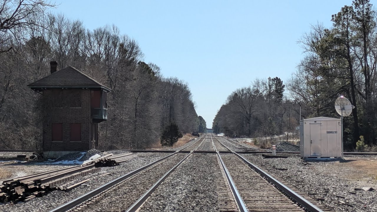 CSX M418-14 Passing Over Doswell Diamond