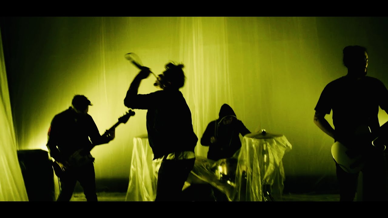Obejrzyj Amongst Liars – Cut It **Official Video** w YouTube Obejrzyj Amongst Liars – Cut It **Official Video** w YouTube