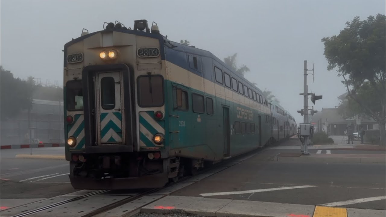 Trains in Carlsbad Village 01/02/2025 Feat. Fog, 2304 w/ K5CA, 6903 ...