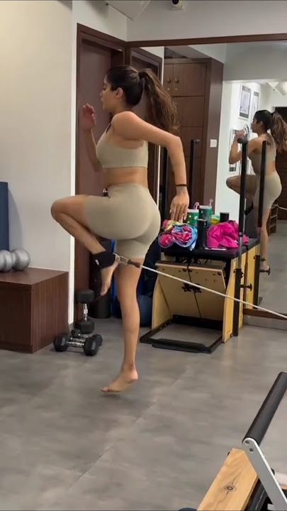 Janhvi Kapoor Fitness Goals 🔥 | Gym Motivation | Bollywood Actress Workout