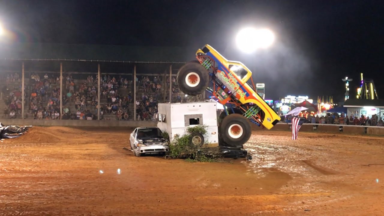 Never Satisfied DESTROYS RV in Freestyle run Full Throttle Monster