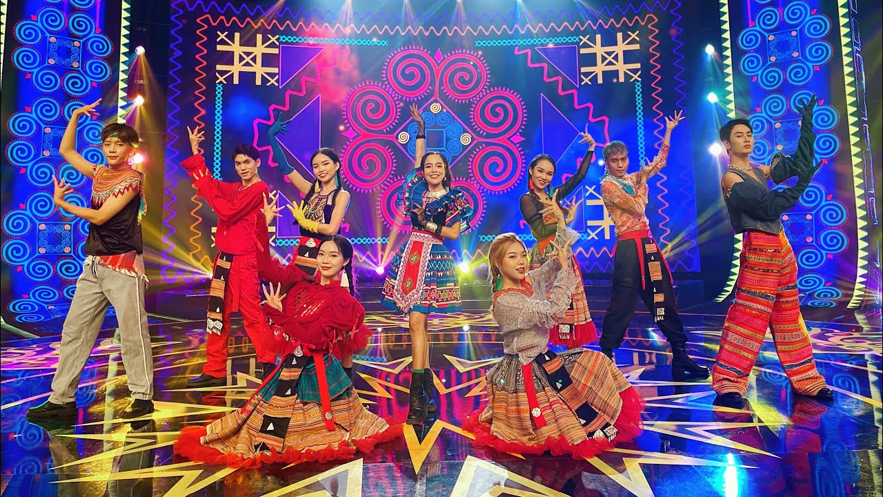 [FANCAM] XUỐNG CHỢ PHIÊN - Sèn Hoàng Mỹ Lam ft. Vũ đoàn SEPHERIA