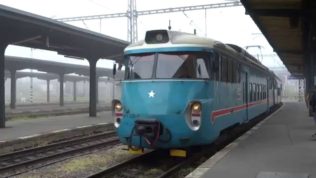 50 let pantografů řady 451 (EM 475.1)