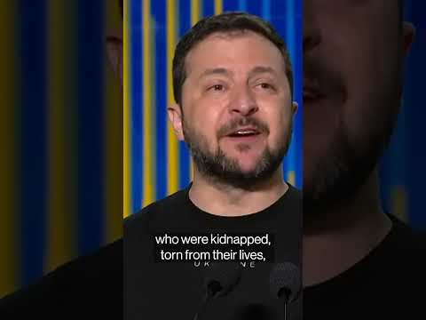 Videó: Öt évvel ezelőtt Ukrajna fiának elnöke egy alázatos fogorvos volt, aki $ 14k-t tett ki. Ma $ 500 milliót ér. Milyen korrupció?