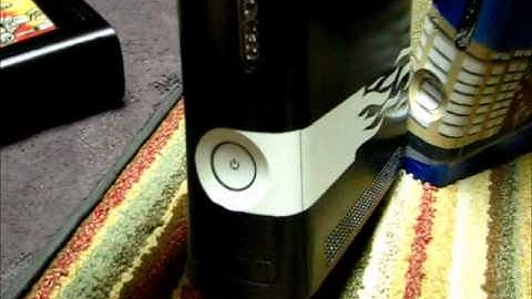 Custom LED xbox 360 case mod painting controller