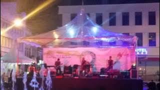 Subculture - In Love (live)