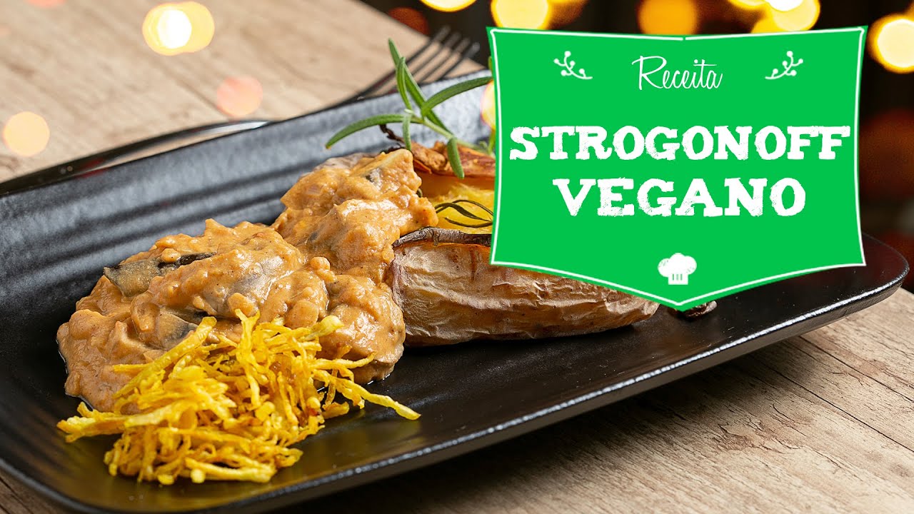 Strogonoff Vegano de Berinjela com Batatas ao Murro | Natal Vegano