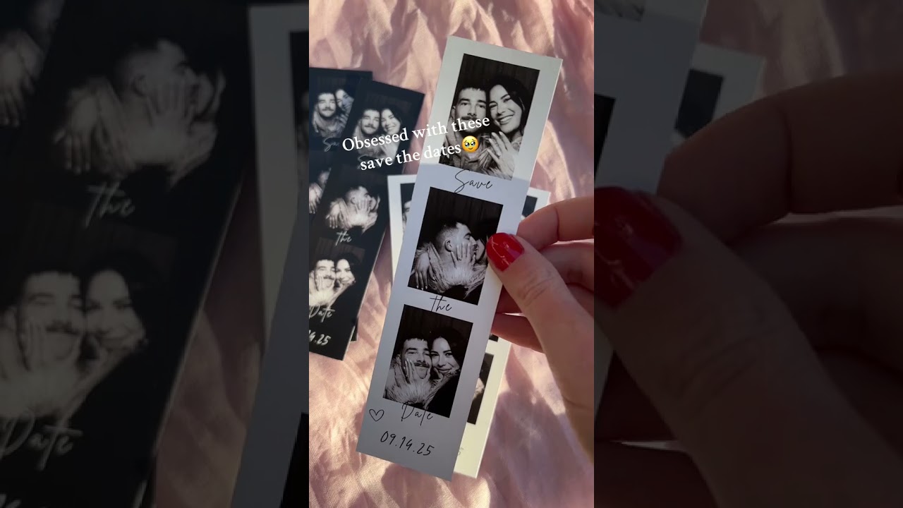 In love with these save the date Photo Booth strips! 🥰