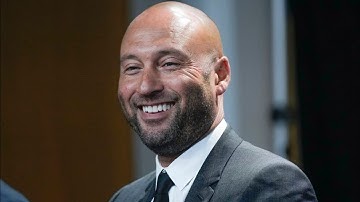 Derek Jeter Gives Motivational Speech On Failure