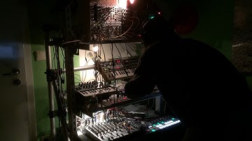 130bpm Acid-House Jam with Modular Synth, Microbrute, Microkorg, Volca Sample [SJ26]