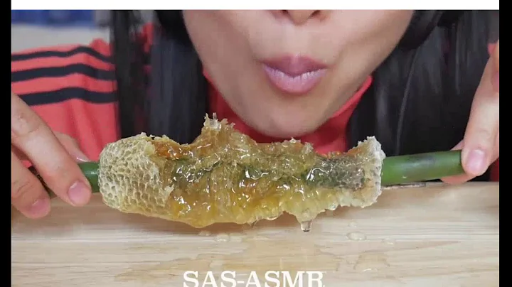 ASMR Raw Honey Comb EXTREME STICKY EATING SOUNDS No Talking    SAS ASMR