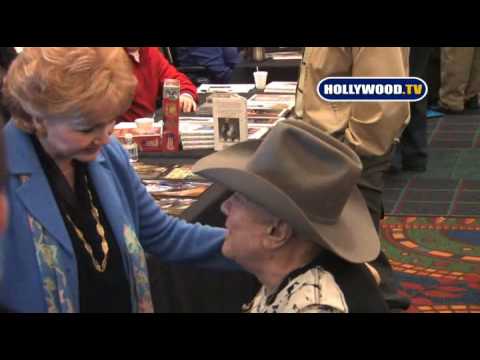 Celebrities At The Hollywood Collectors & Celebrit...