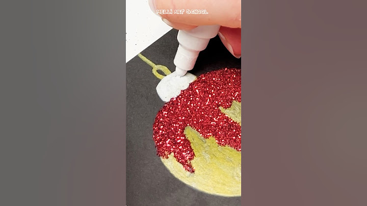 Christmas Ball with Glitter Technique ✨ #creative #shorts #diy