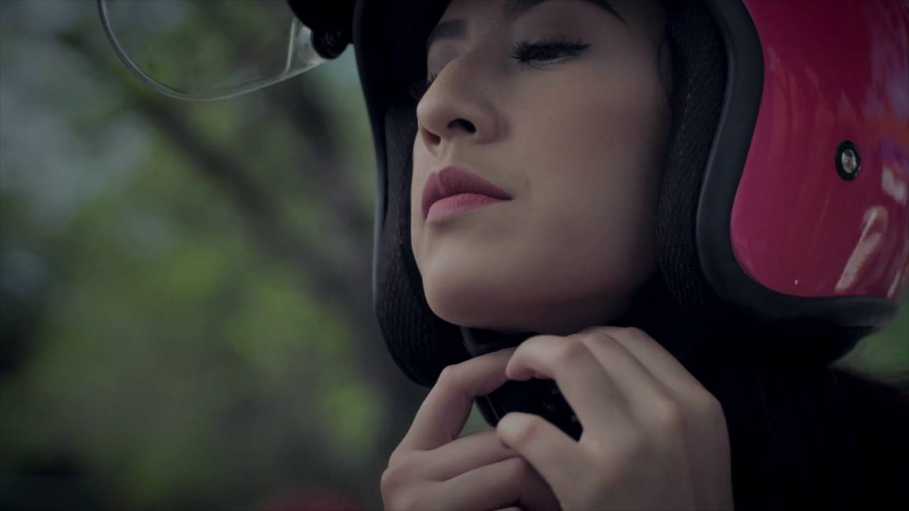 Indonesia, Bandung - Click for Safety