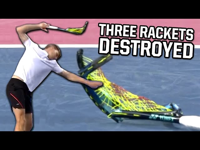 Bublik smashes three rackets in the middle of the match, a breakdown