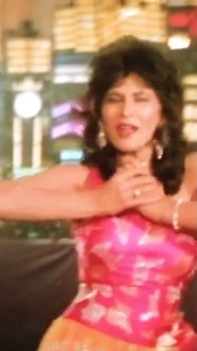 Aaya Aaya Wo Aaya - Aag Ki Gola-