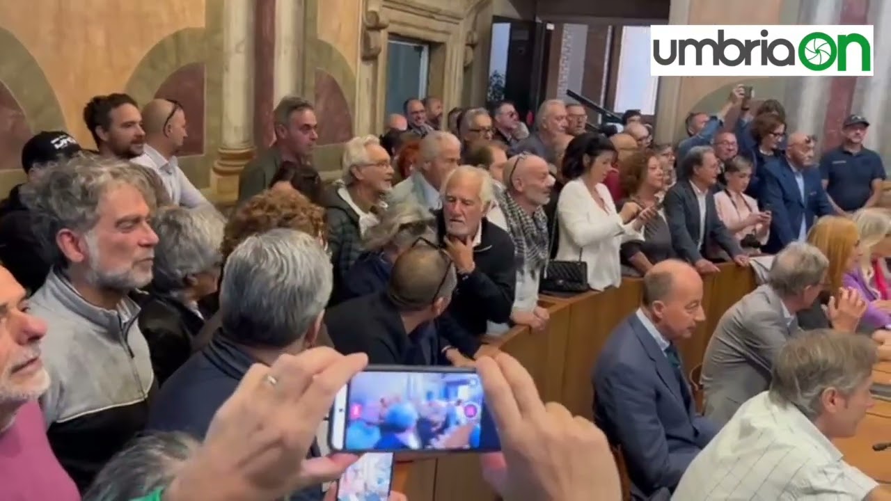 Terni: Bandecchi contestato in consiglio comunale per le frasi su Gaza e bambini palestinesi