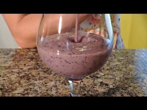 blueberry-yogurt-smoothie-how-to-make-a-blueberry-smoothie-recipes